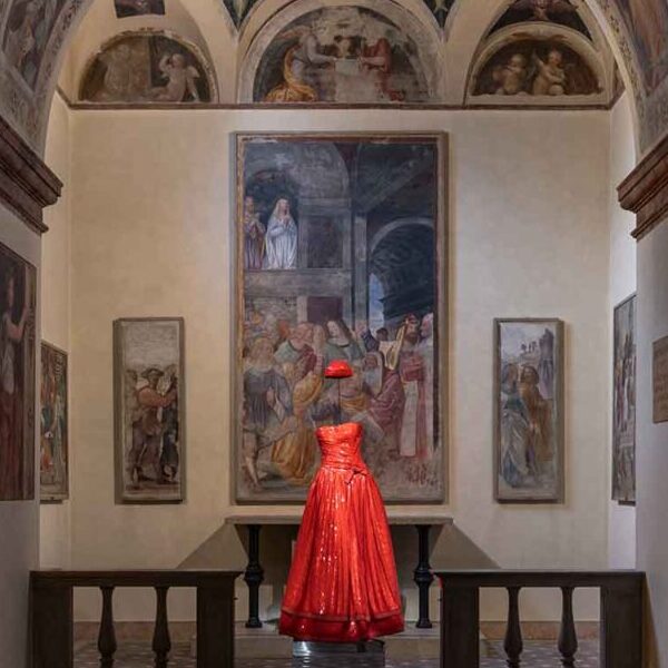 MOSTRA “GIORGIO ARMANI: MILANO, PER AMORE”